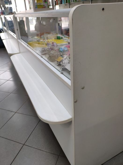 Продам Столи-вітрини