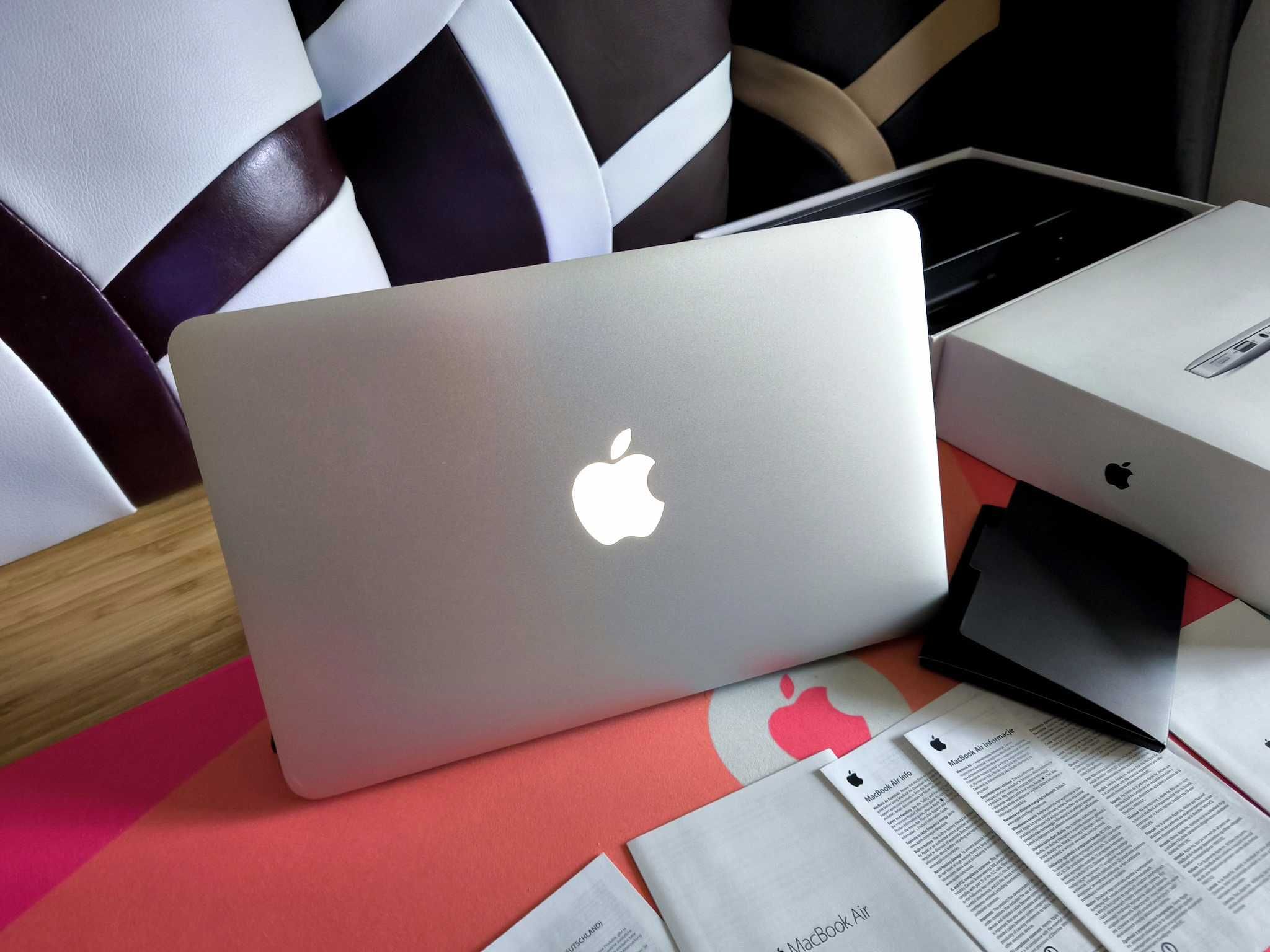 Apple MacBook Air 11' Core i5 2,7 Ghz Duzo aplikacji Office i Pudełko