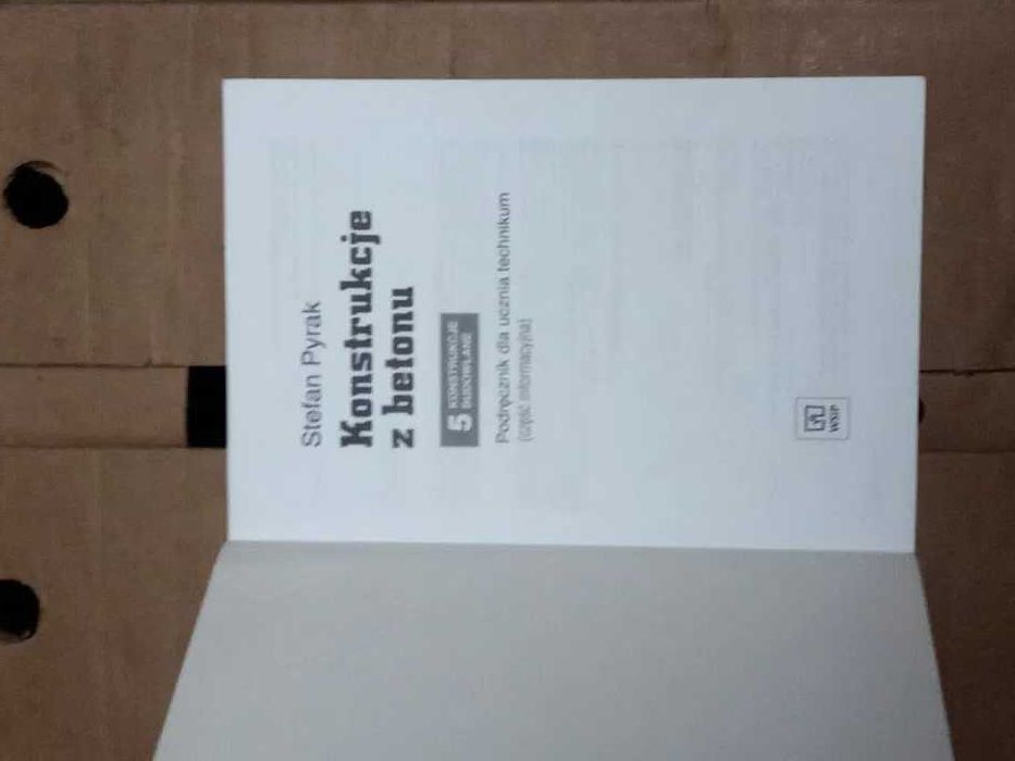 Podręcznik Konstrukcje z betonu cz. 5