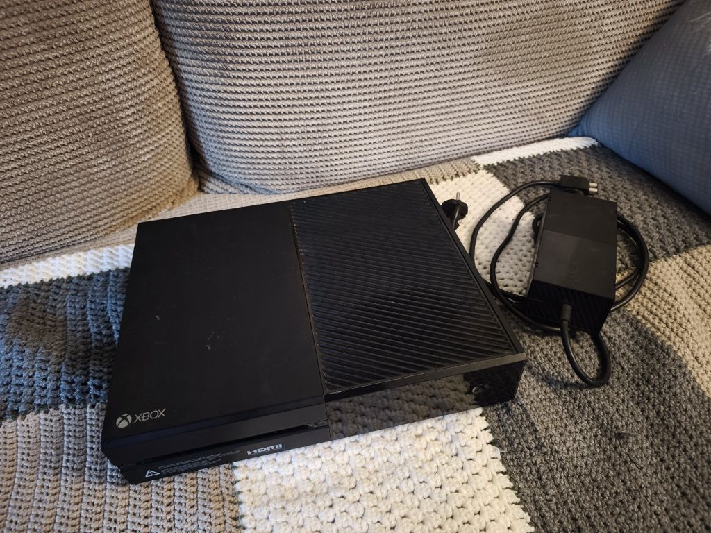 Xbox one, Kinect, trzy pady