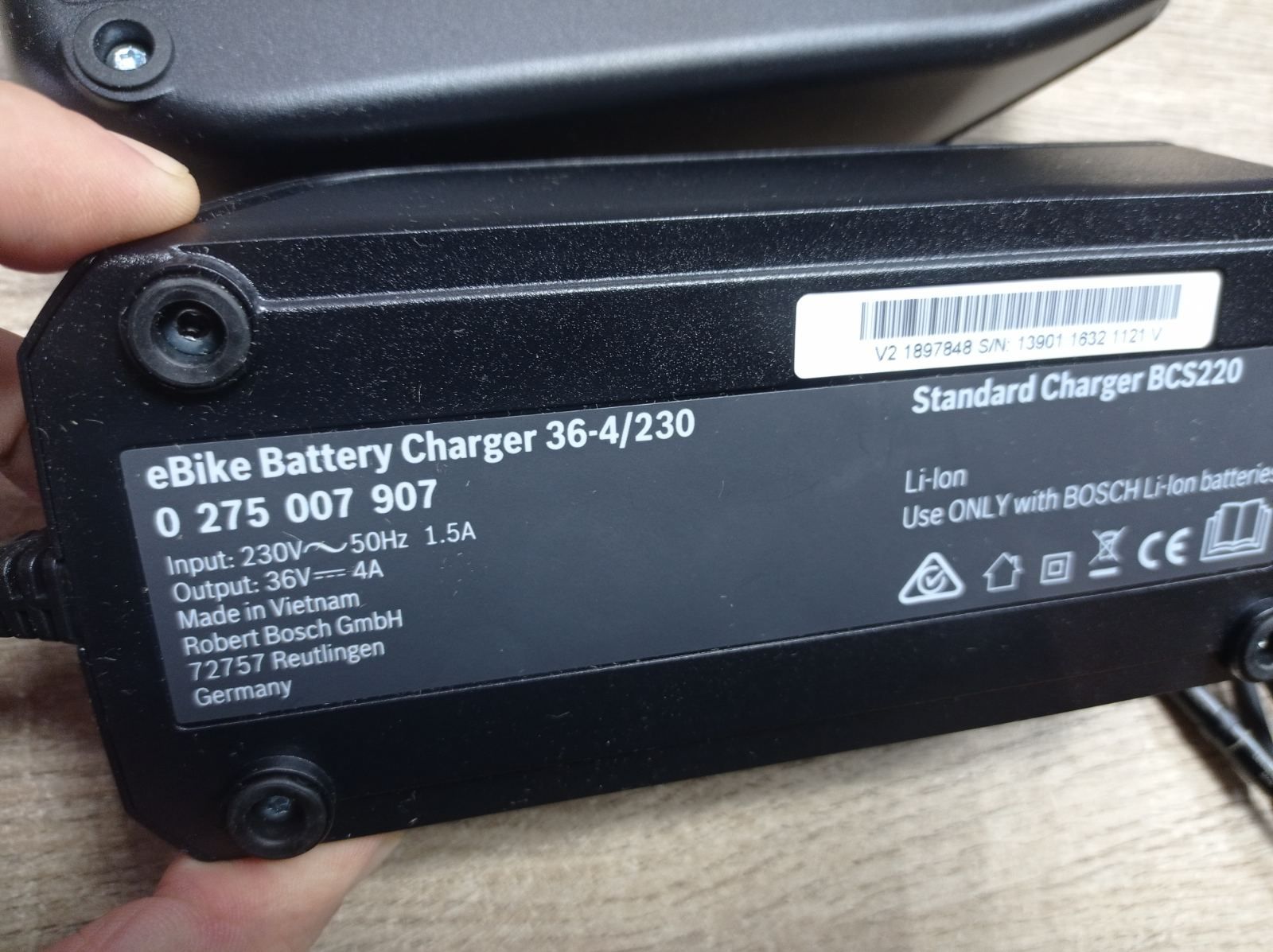 Новая зарядка BOSCH 4A ebike Smart Powerpack Powertube