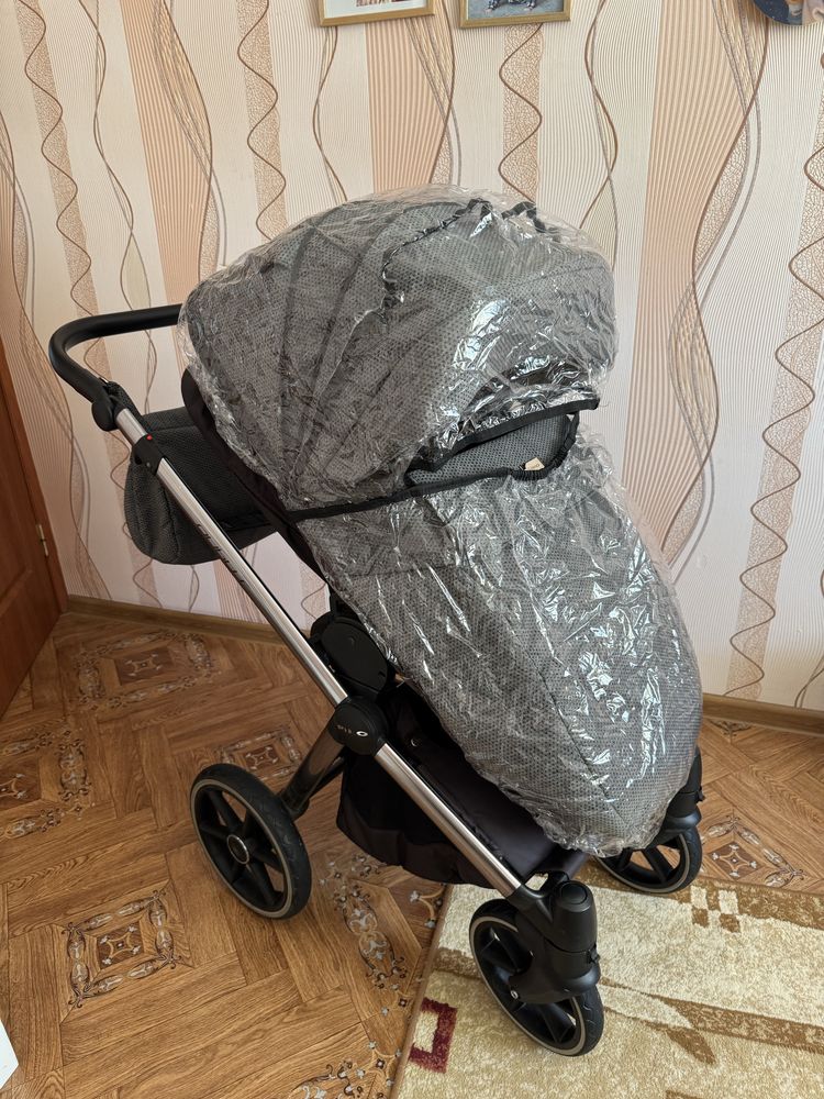 Коляска riko qubus 2 в 1