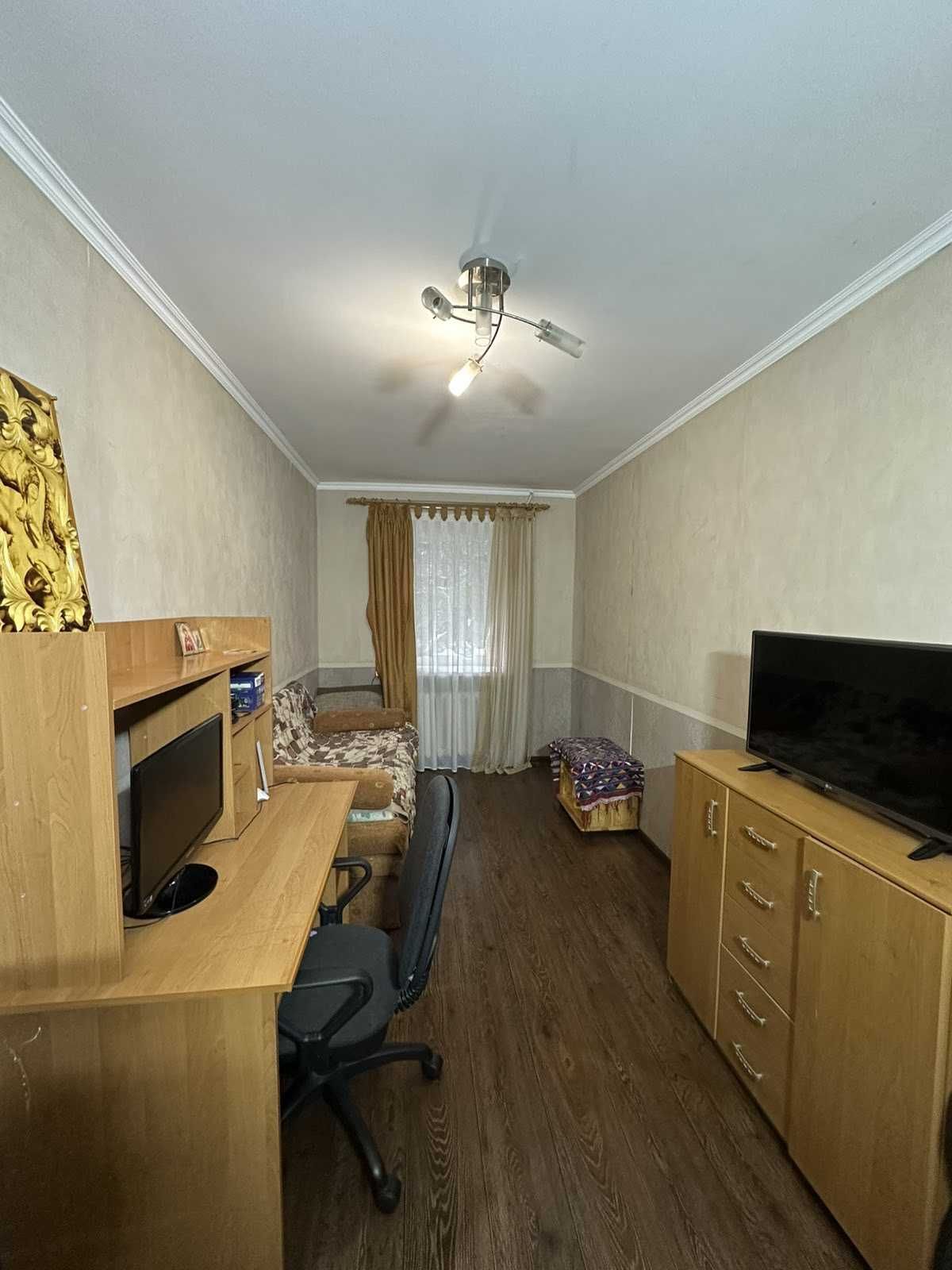 3-комн. квартира в кирп. доме на низком этаже по ул. Ивана и Юрия Лип