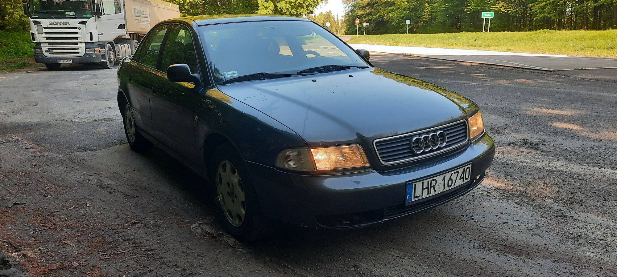 Audi a4 1.8 z gazem I opłatami