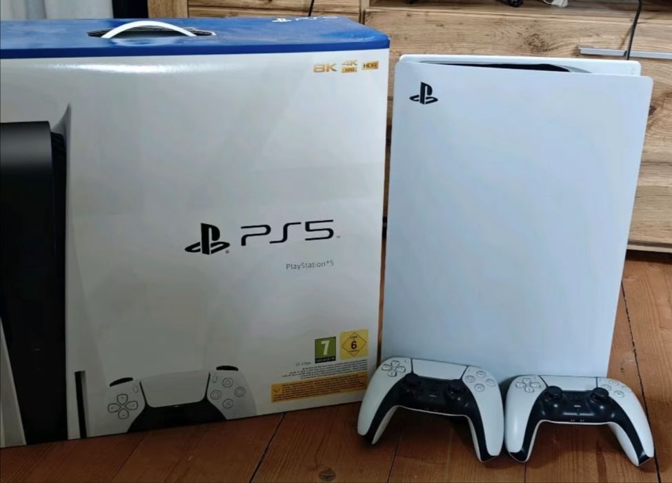 playstation 5 konsola + 2 pady 1tb