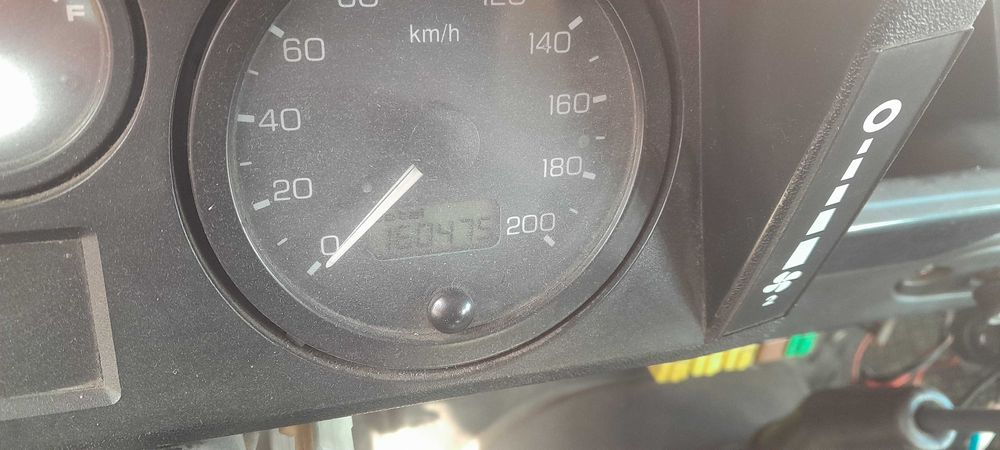 Land Rover Defender 110 TD5  2.5 TDi 1999 rok