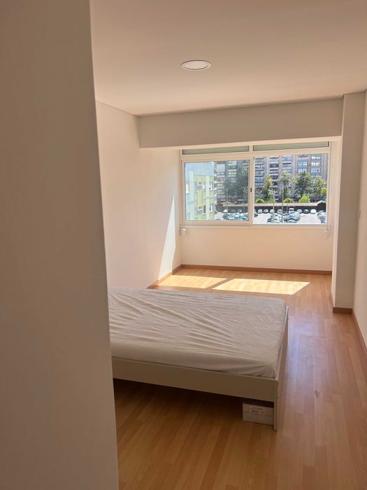 Quarto para arrendar no lavradio – Apenas para raparigas (18-30 anos