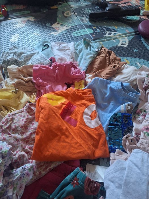 Paka ubranek spodenki bluzki legginsy sukienki H&M Zara Sinsay 110