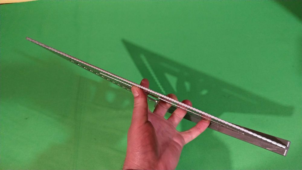 Угольник свенсона кутник металлический 30см