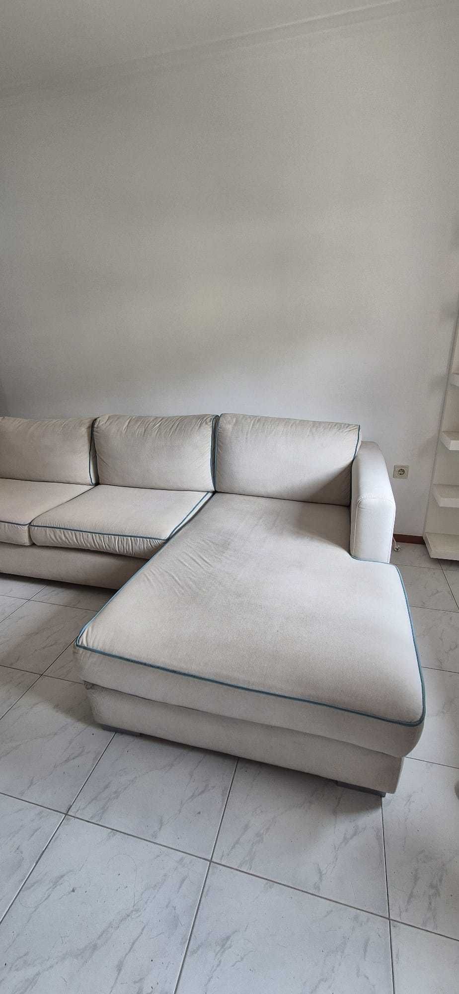 Sofá chaise longue