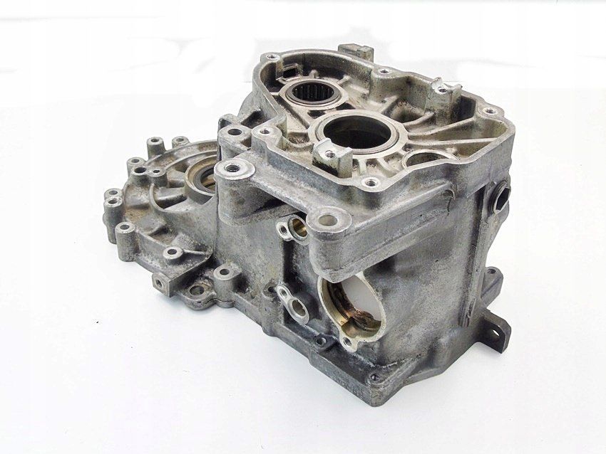 Obudowa Skrzyni Biegów Euh 1.9 Tdi Golf 4 A3 Leon