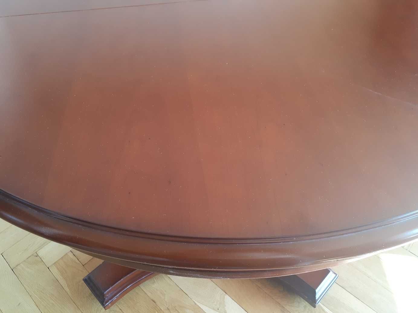 Bardzo ładny okrągły stół drewniany plus 4 krzesła