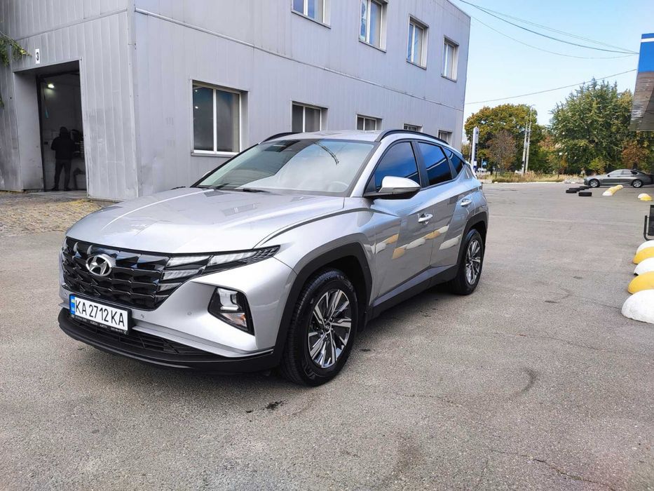 Продам Hyundai TUCSON 2023