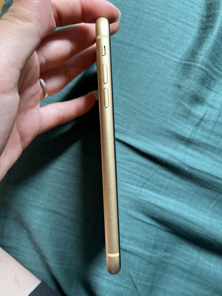 AppIe phone Xr- 64 GB
