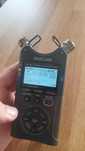 Tascam DR-40X czterościeżkowy rejestrator stereo