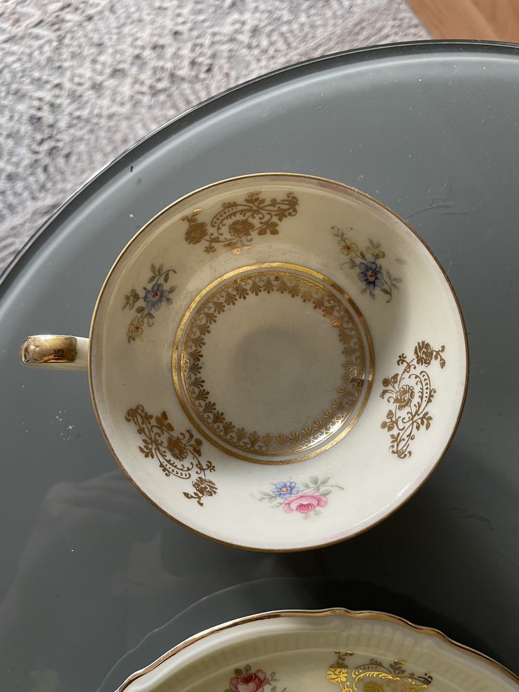 Komplet porcelany, filizanka i telarzyk