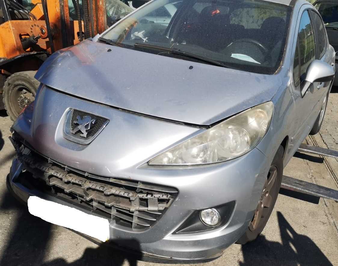 Peugeot 207 1.4 HDI 2011 | PARA PEÇAS |