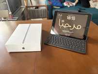apple ipad 9 generacja + logitech folio klawiatura