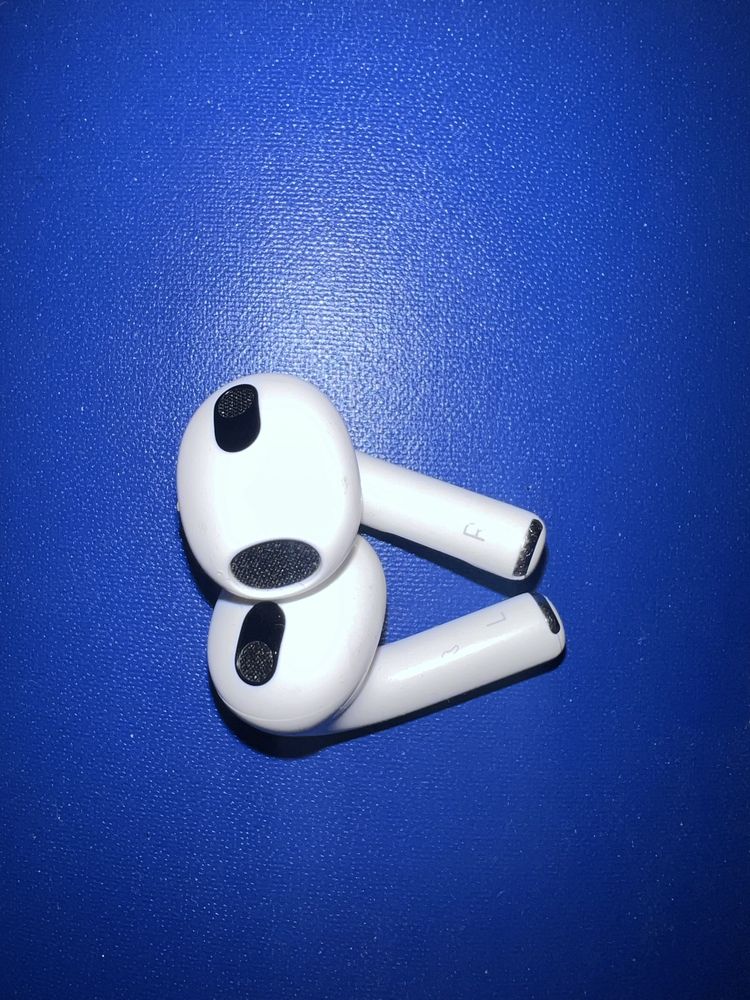 Навушники Apple AirPods 3