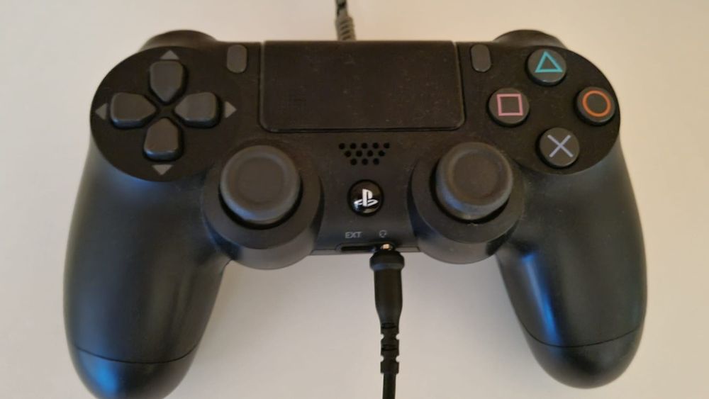 Setup gamingowy PlayStation 4 slim