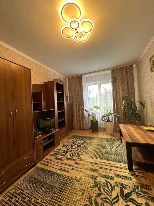 Двокімнатна квартира Д.Галицького,район автовокзалу   11000+ КП