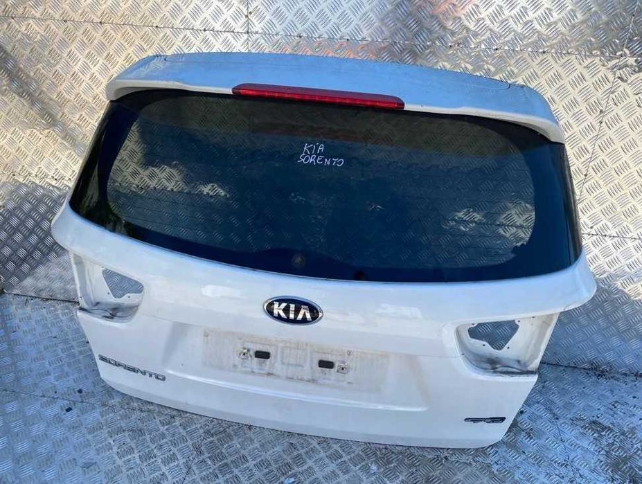Крышка багажника Kia Sorento 3 2010-2020 рест до рест разборка