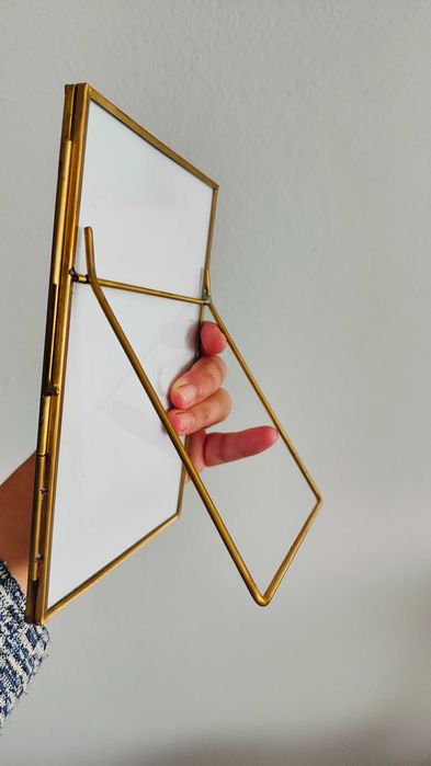 Conjunto de 7 molduras douradas em vidro e metal