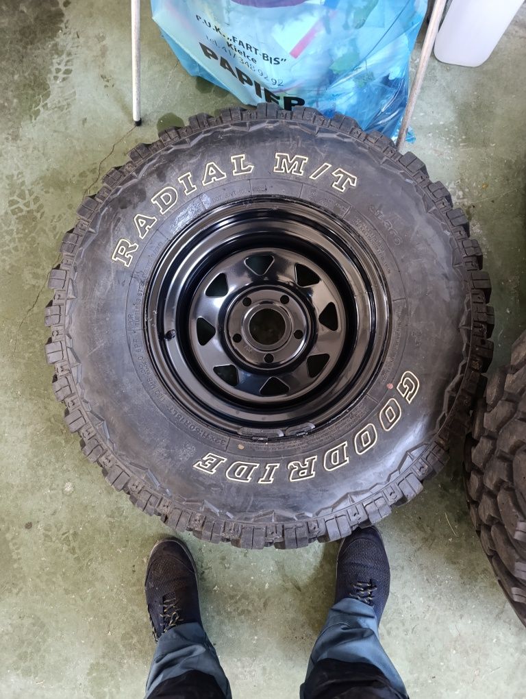 Koła terenowe 5x127 32x11.5 r15 ewentualnie zamienię za inne