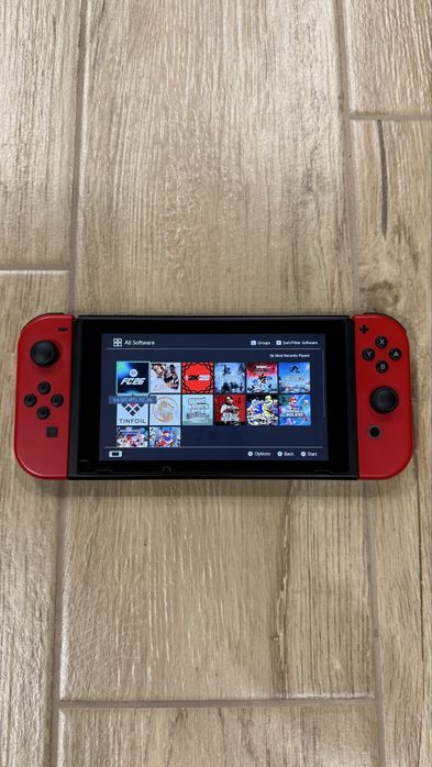 Nintendo Switch v1 CFW Mario Odyssey RED 256gb Sandisk Extreme