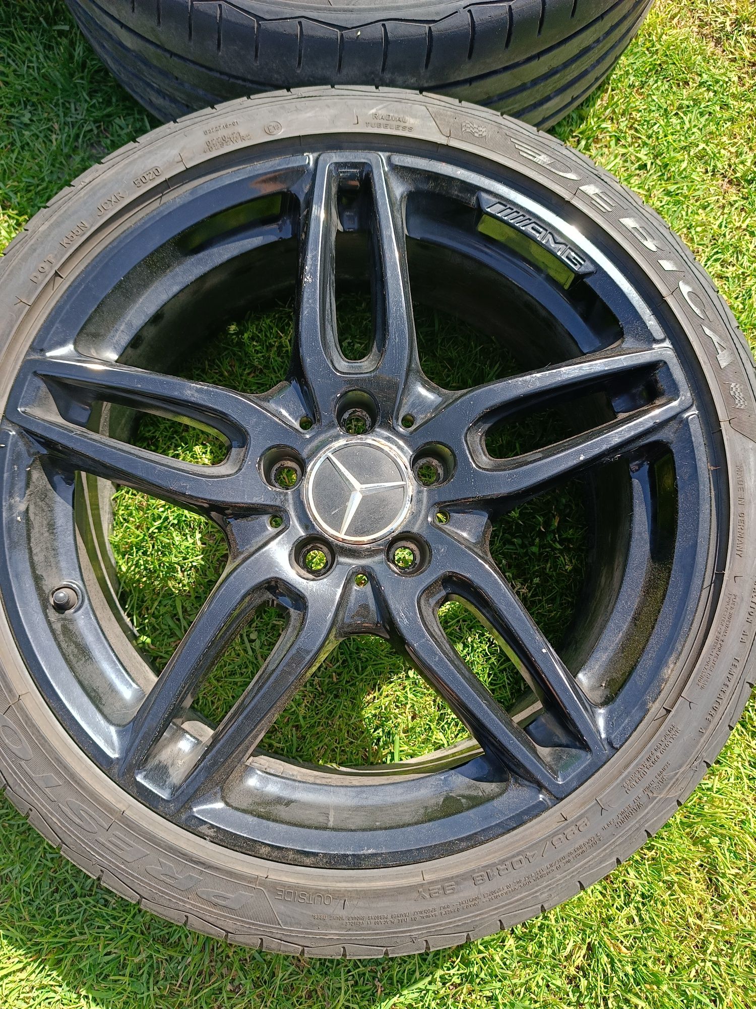 Sprzedam czarne felgi  AMG z oponami 5x112 R18