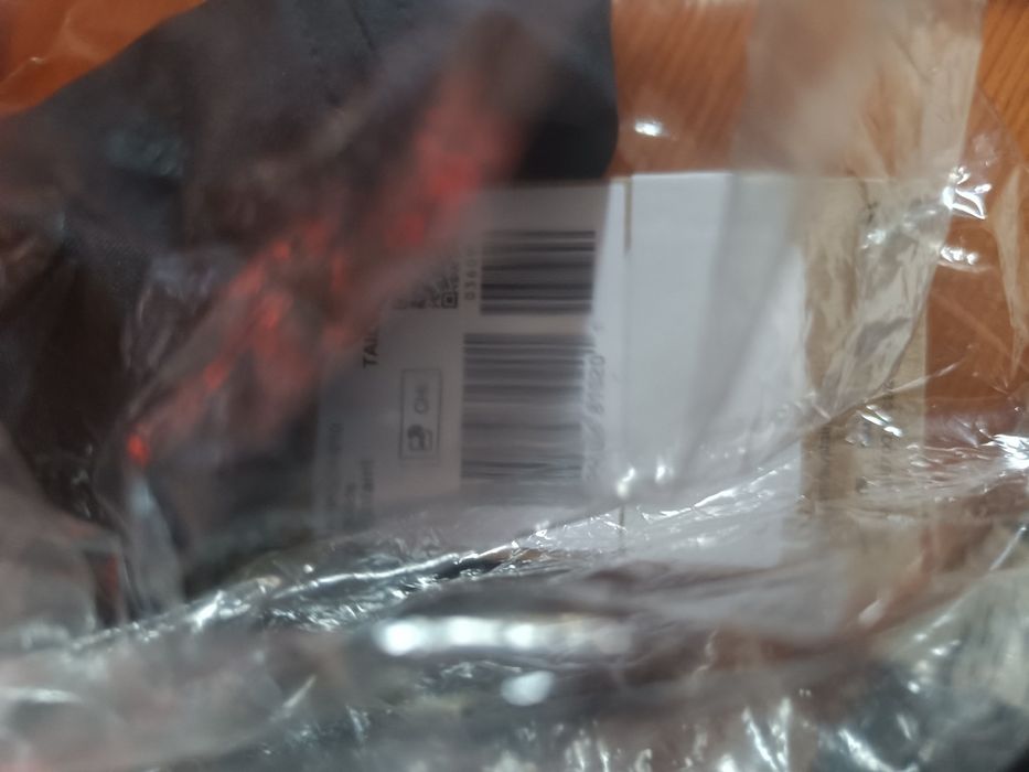 2 chapéus de criança originais da Nike nunca utilizados