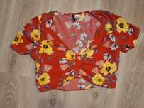 Czerwony crop top w kwiaty H&M