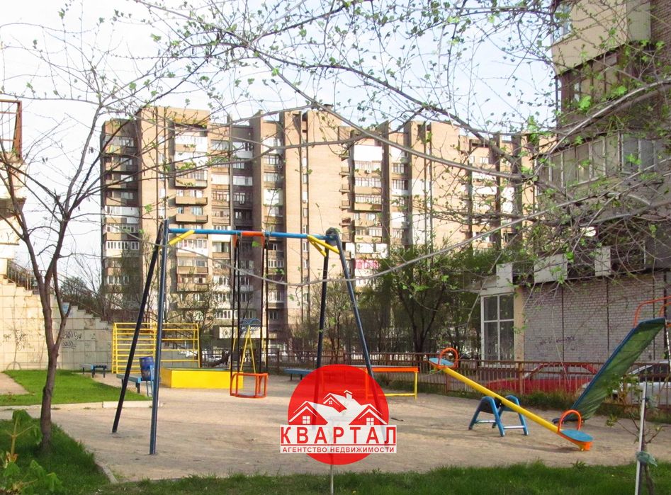 Продается 2-х комн. большая квартира 63 кв.м, Бульвар Центральный 22А