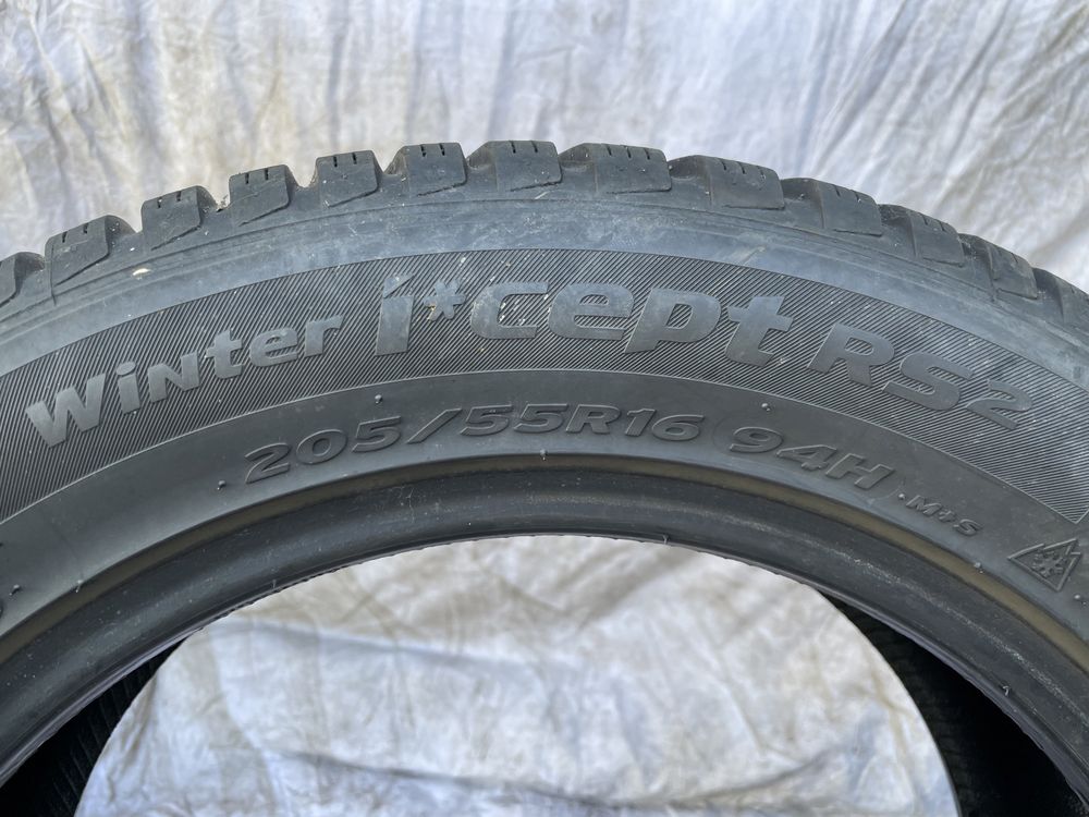 205/55R16 94H Hankook Winter i*cept RS2