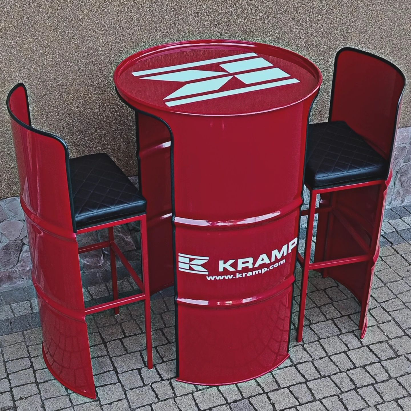 Стол из бочки с вашим логотипом. Уличный столик для кафе. Лофт мебель.