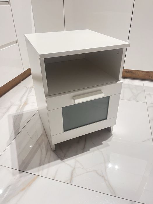 Stolik nocny ikea Brimnes