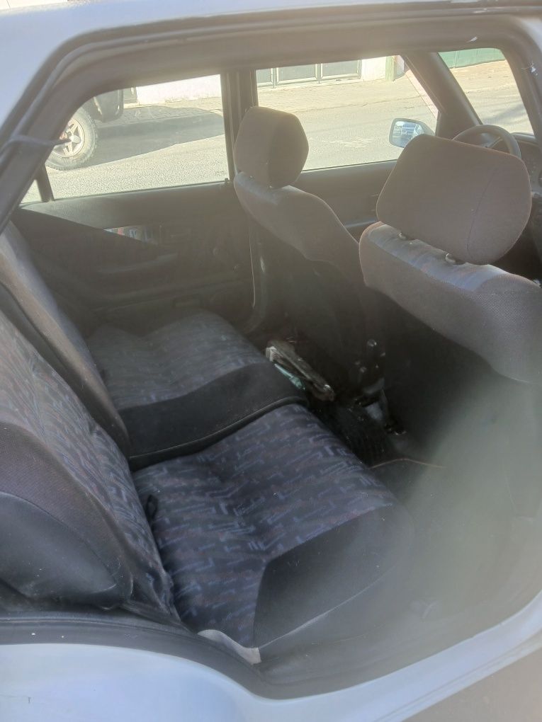 Peugeot 106 usado