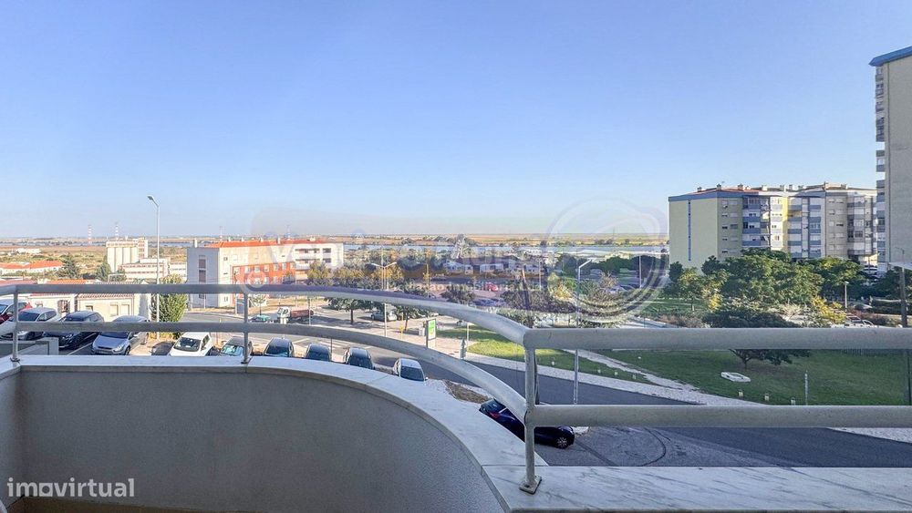 Apartamento T3 em Vila Franca de Xira (VFX116)