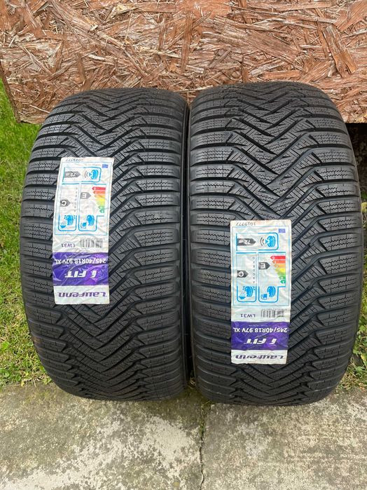 ШИНИ  зимові 245/40 R18 Laufenn I Fit