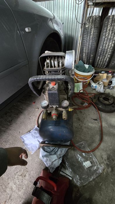 Sprężarka 25L używana
