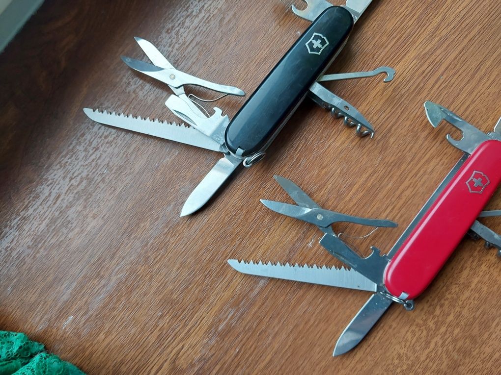 victorinox huntsman czerwony nóź scyzoryk ładny czarny czerwony 91mm =