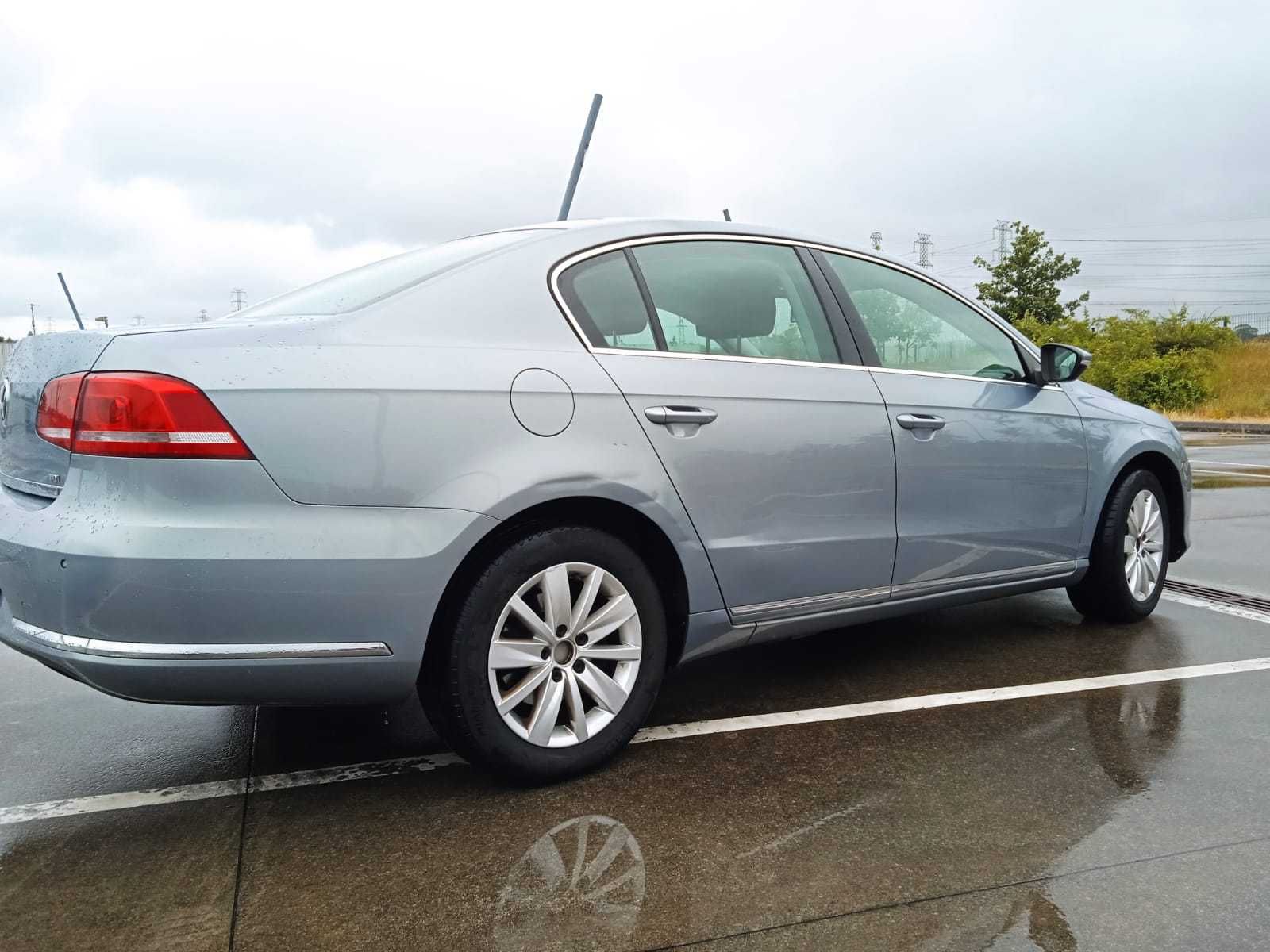 VW Volkswagen Passat b7 1.6 tdi 105cv Bluemotion