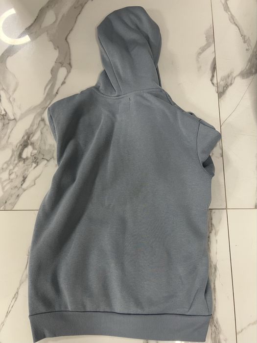 Niebieska bluza z SINSAYa