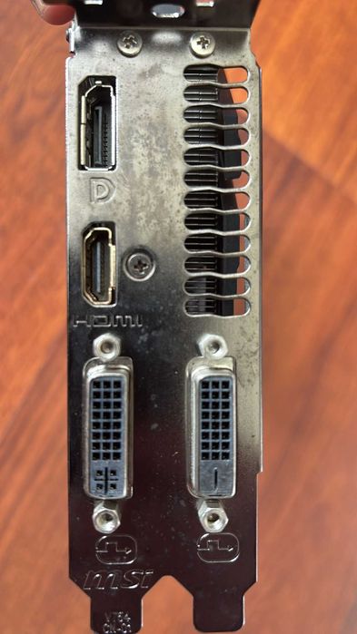 Selling MSI R9 270X Gaming 2G (For Repair)64552473261571122