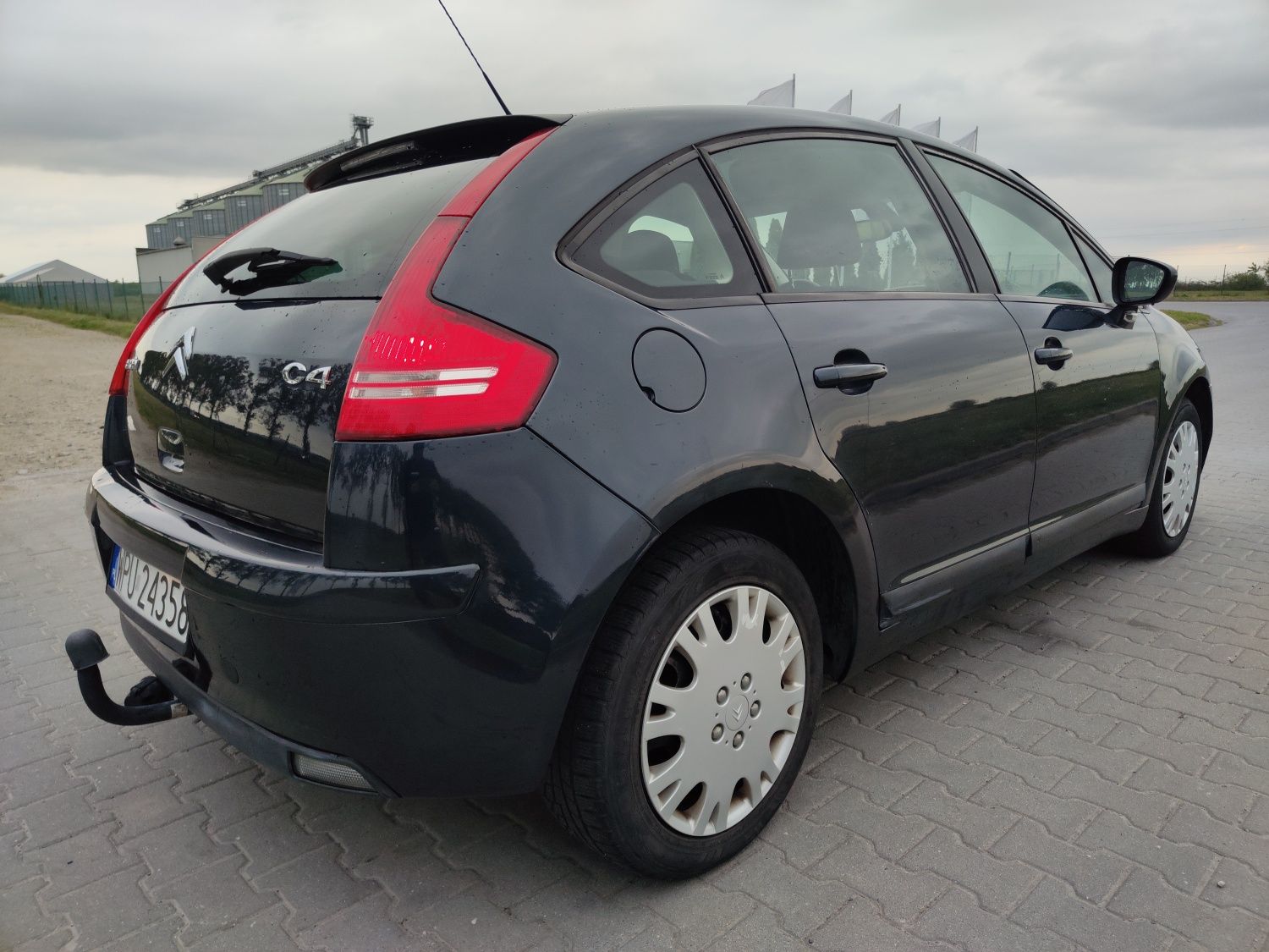 zadbany CITROEN C4 EXCLUSIVE  doinwestowany, bardzo bogate wyposażenie