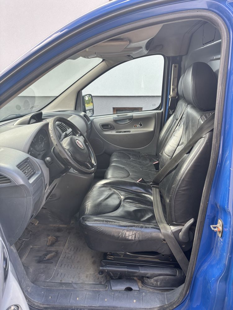 Bus dostawczak Fiat scudo 2012r