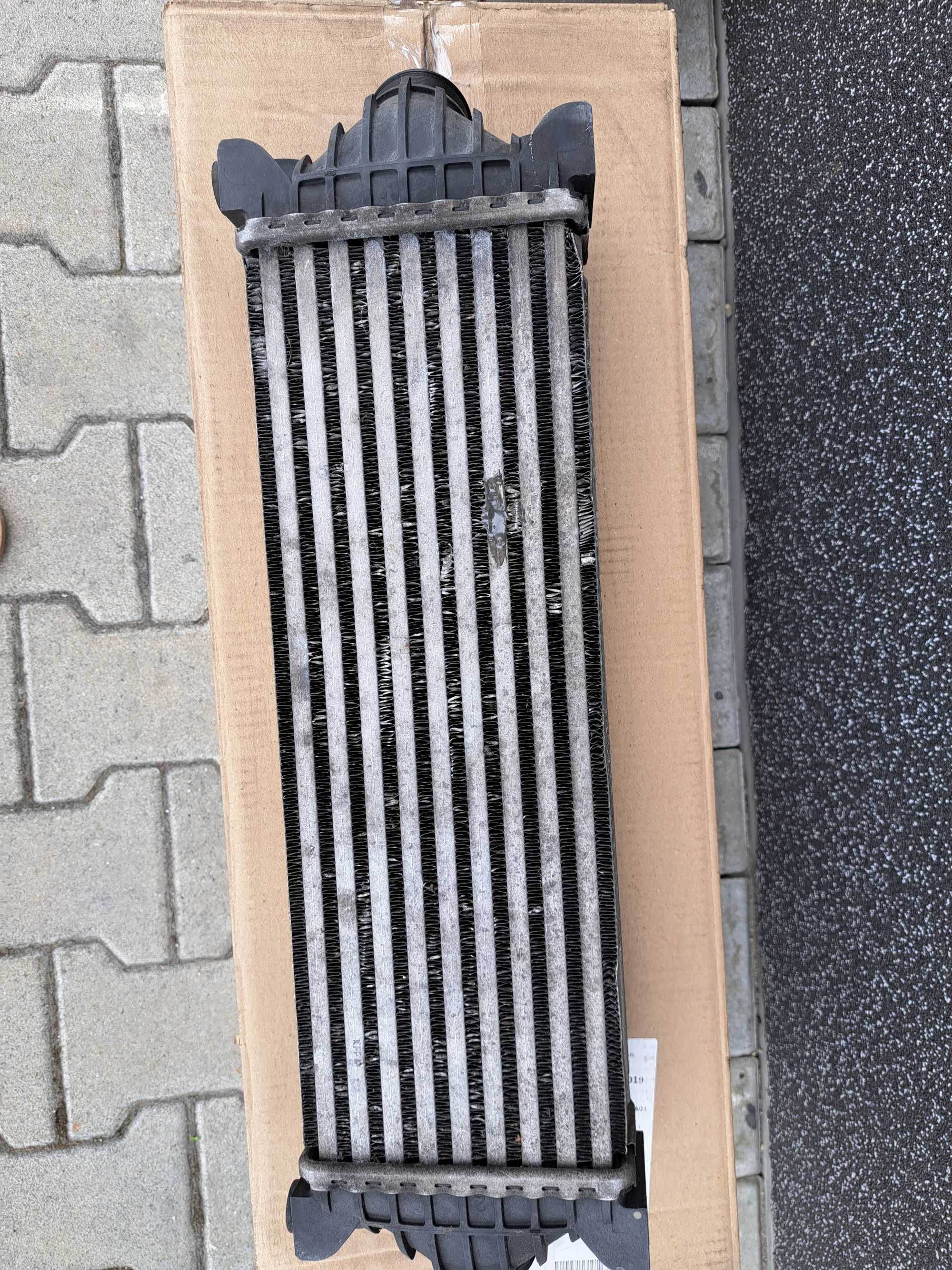 Chłodnica Intercooler Ford Transit MK8