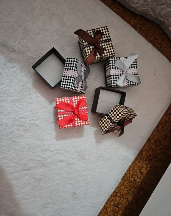 Caixinhas para anéis