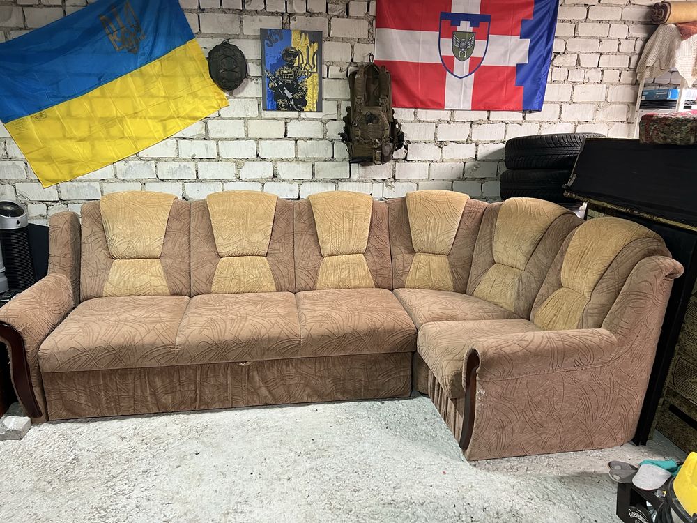 Диван кутовий б/у, можливий торг
