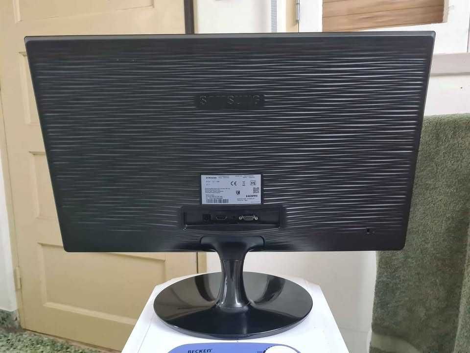 Vendo monitor Samsung 24.